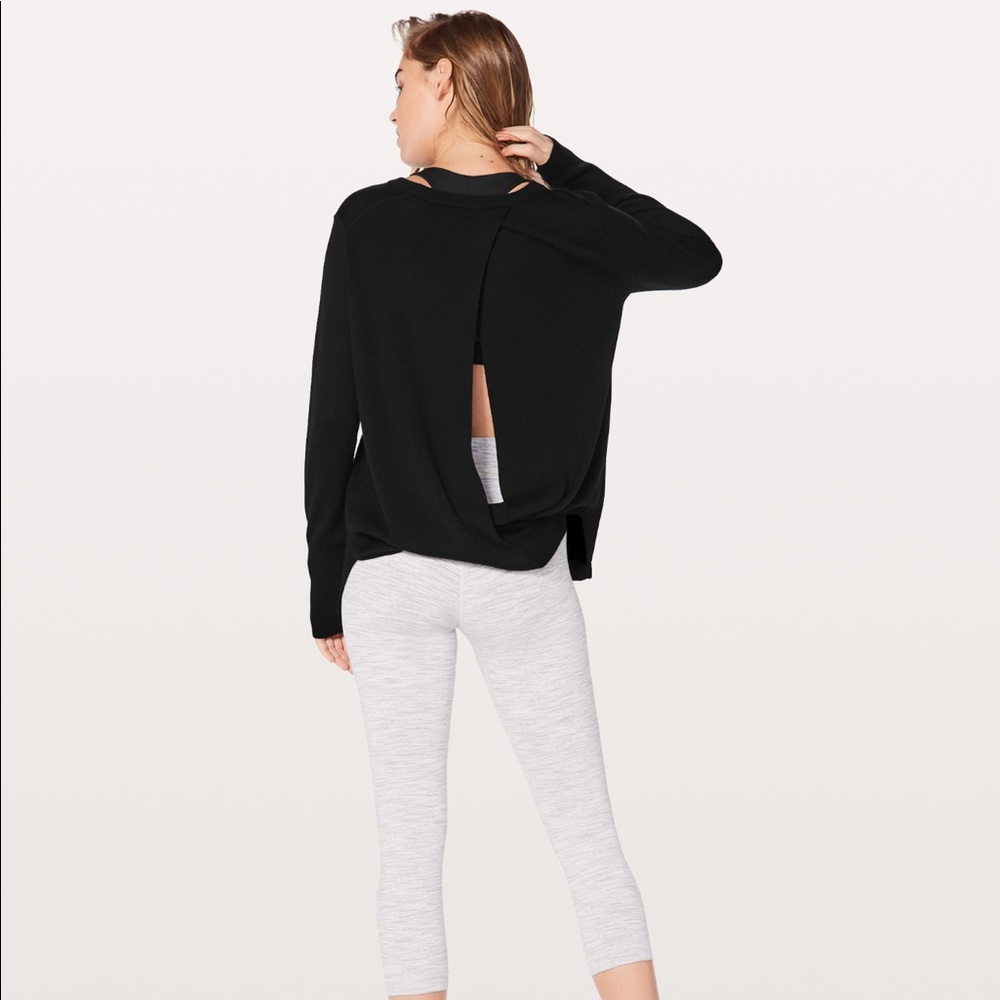 Lululemon Bring it Backbend sweater